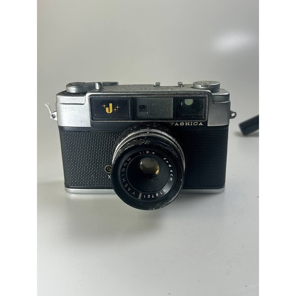 UNTESTED AS IS Yashica Electro 35 GSN Rangefinder w/ Color-Yashinon 45mm f/1.7